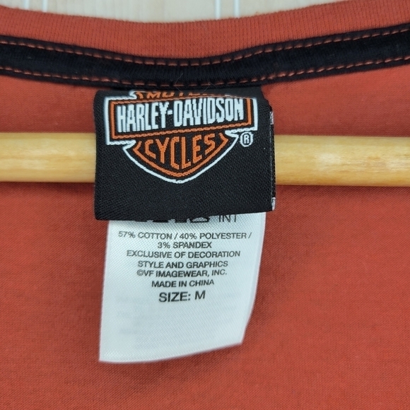 Harley Davidson Burnt Orange V-Neck Women’s Tee Sz Med - Picture 2 of 3